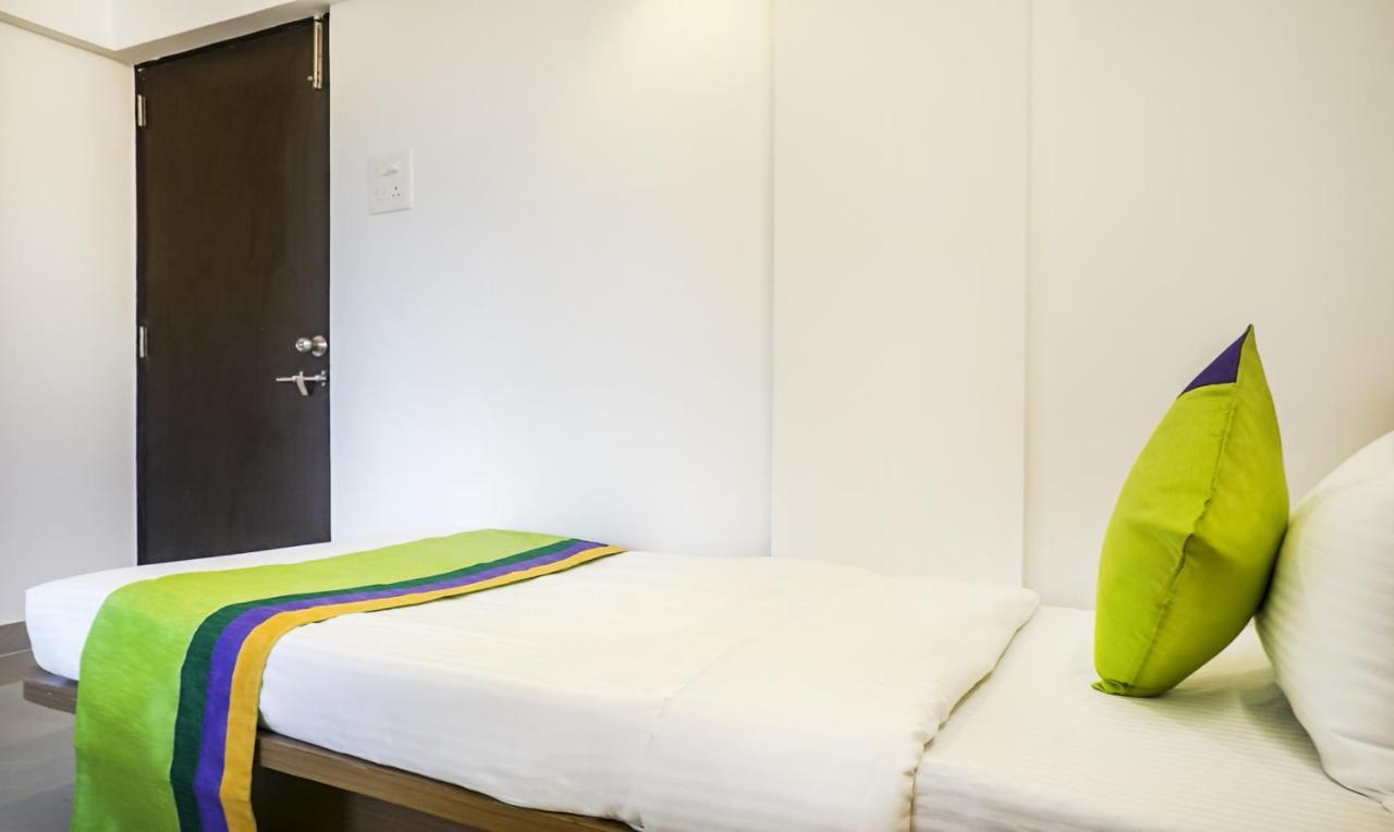 Treebo Luxe Suite, Shivaji Nagar Pune Ngoại thất bức ảnh